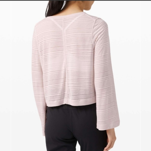 Lululemon Clear and Present Misty Pink Long Sleeve - Picture 12 of 12